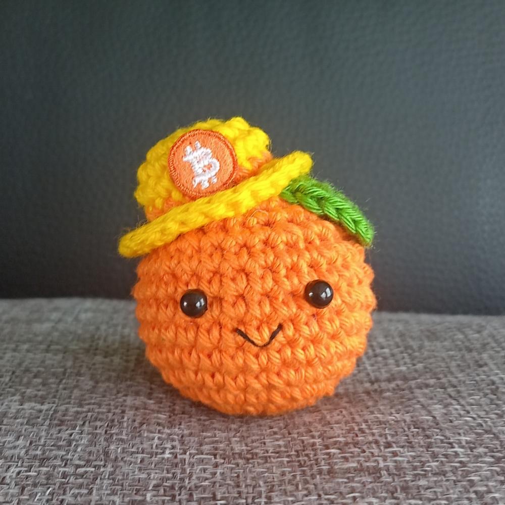 Crochet - Capymoto Orange