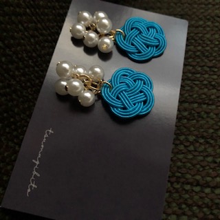 Ume-Musubi and Pearl Pierced Earrings